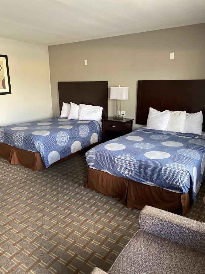 New Budget Inn Eaton ภายนอก รูปภาพ